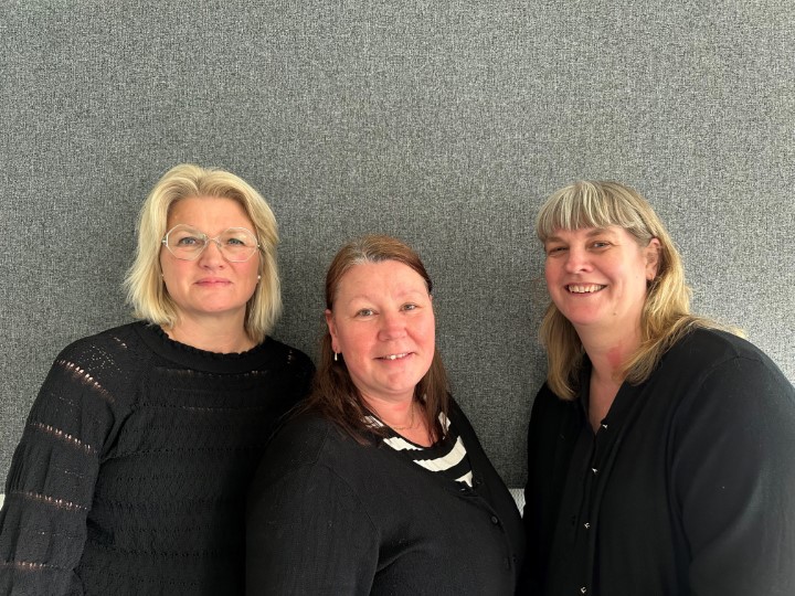 Lena Uvesten, speciallärare, Therese Hasselroth - Karlsson, speciallärare, Jessica Beimark, studerar till speciallärare